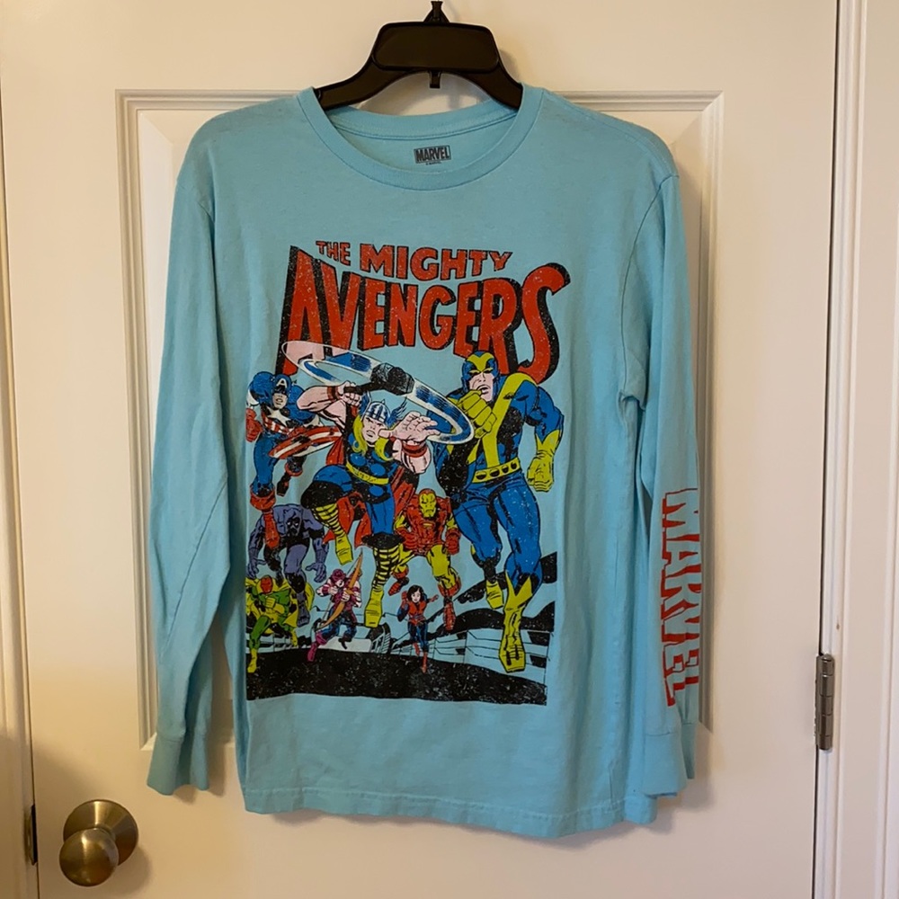 MARVEL THE MIGHTY AVENGERS LONG SLEEVE TEE